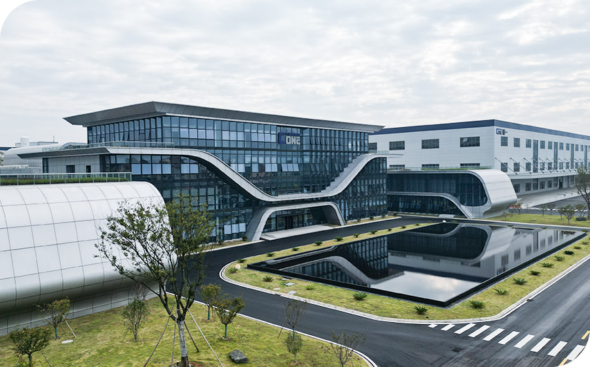 Commercial center aluminum curtain wall entrance