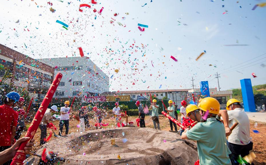 REGWEN Windows Breaks Ground on New Office Building, Factory and Showroom